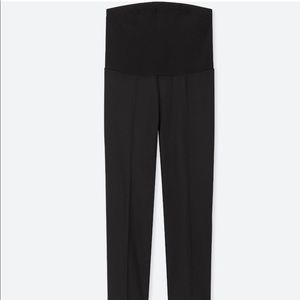 Uniqlo maternity pants with adjustable panel